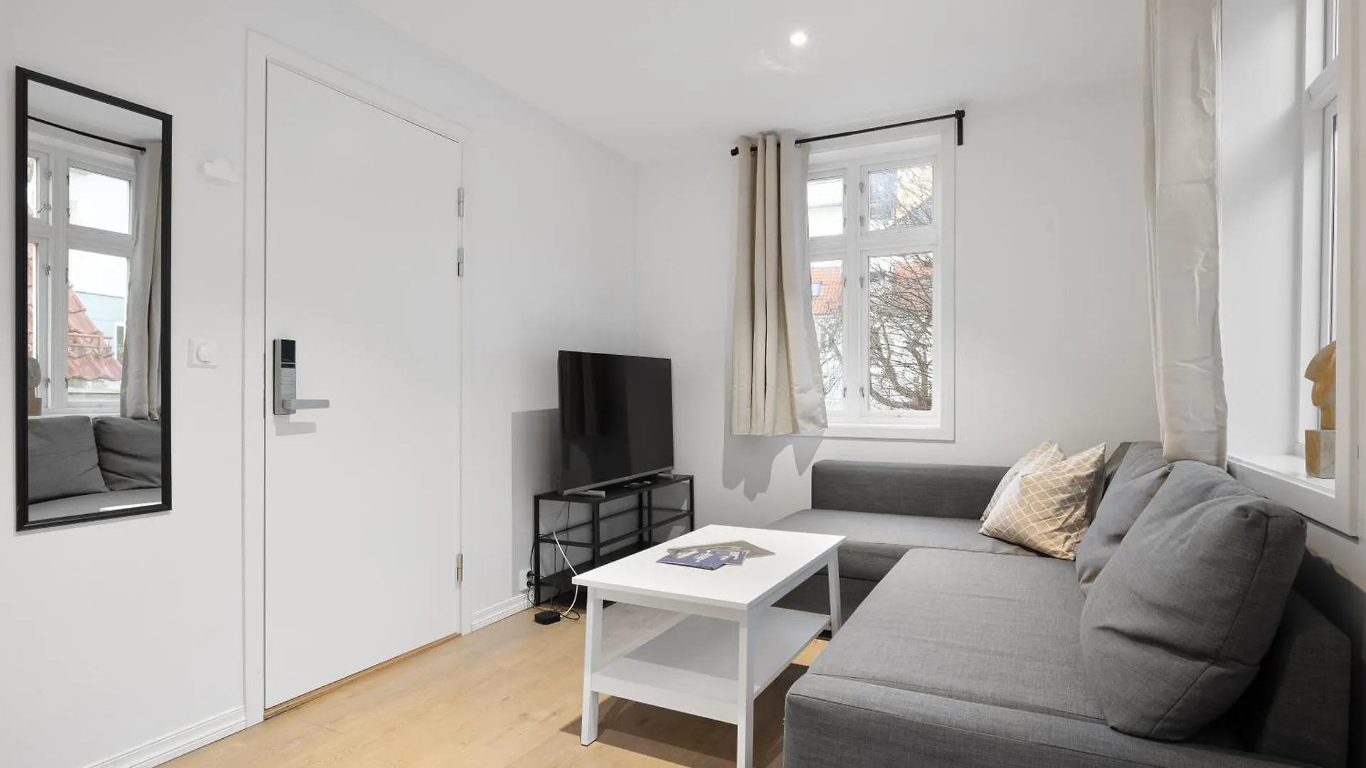 Apartment Behind Bryggen - Renovated - Budget Friendly Bergen