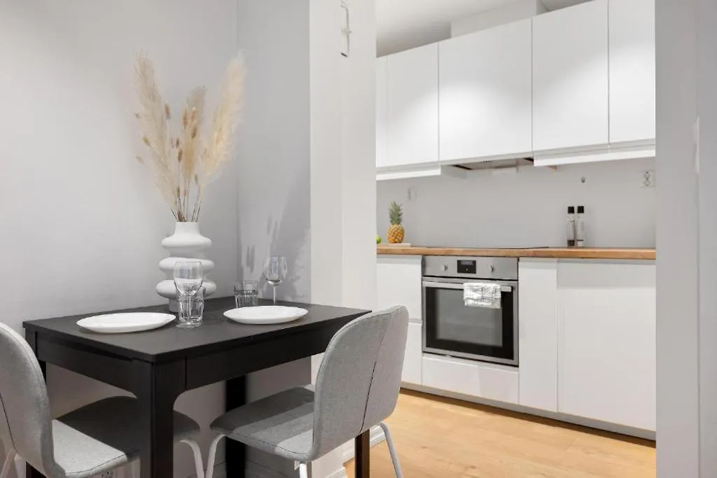 Behind Bryggen - Renovated - Budget Friendly Bergen 0*,
