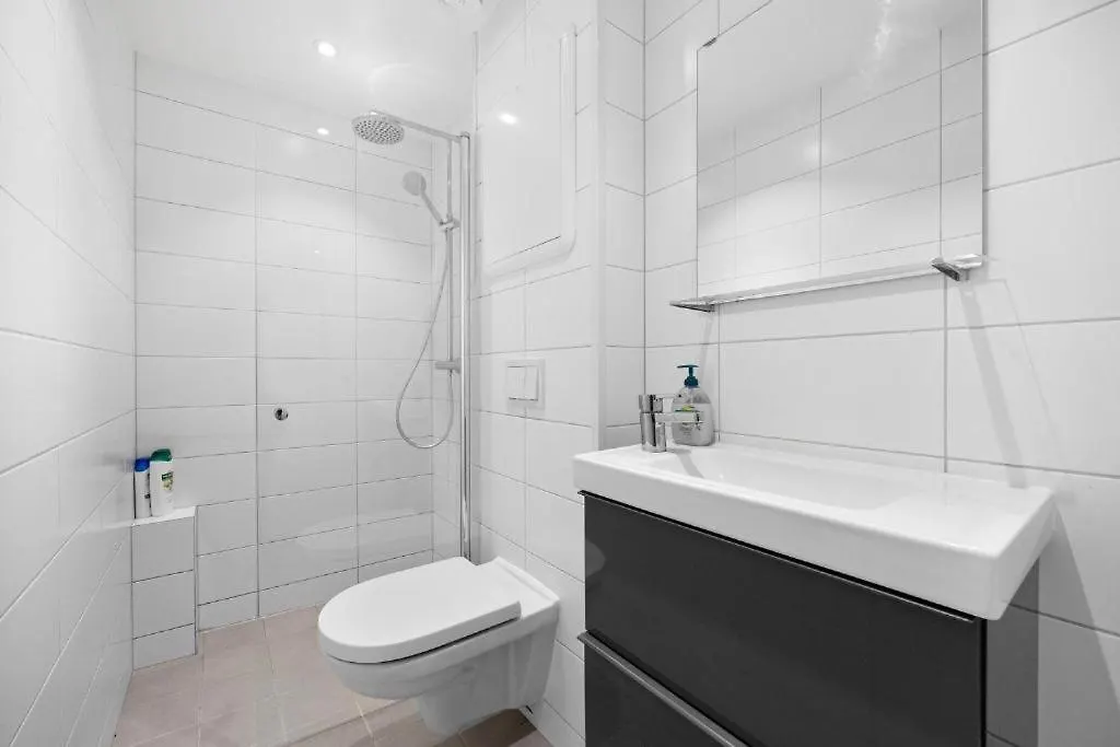Apartment Behind Bryggen - Renovated - Budget Friendly Bergen Norway